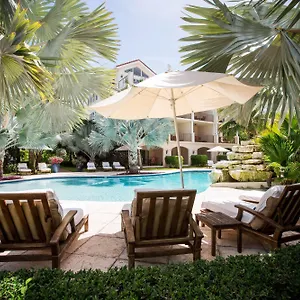 Del Mar **** Grace Bay